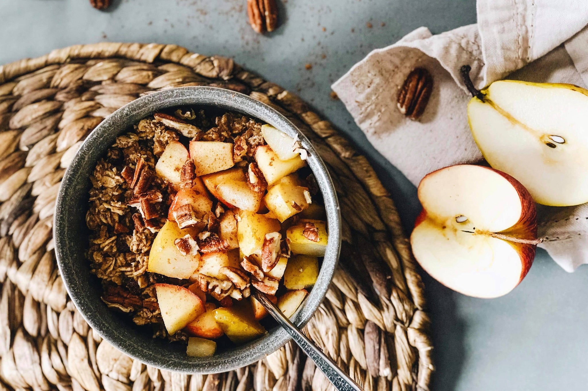 Overnight Oats with Caramelized Apples & Pears