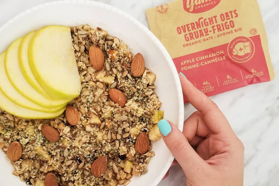 The Healthiest Apple Cinnamon Overnight Oats