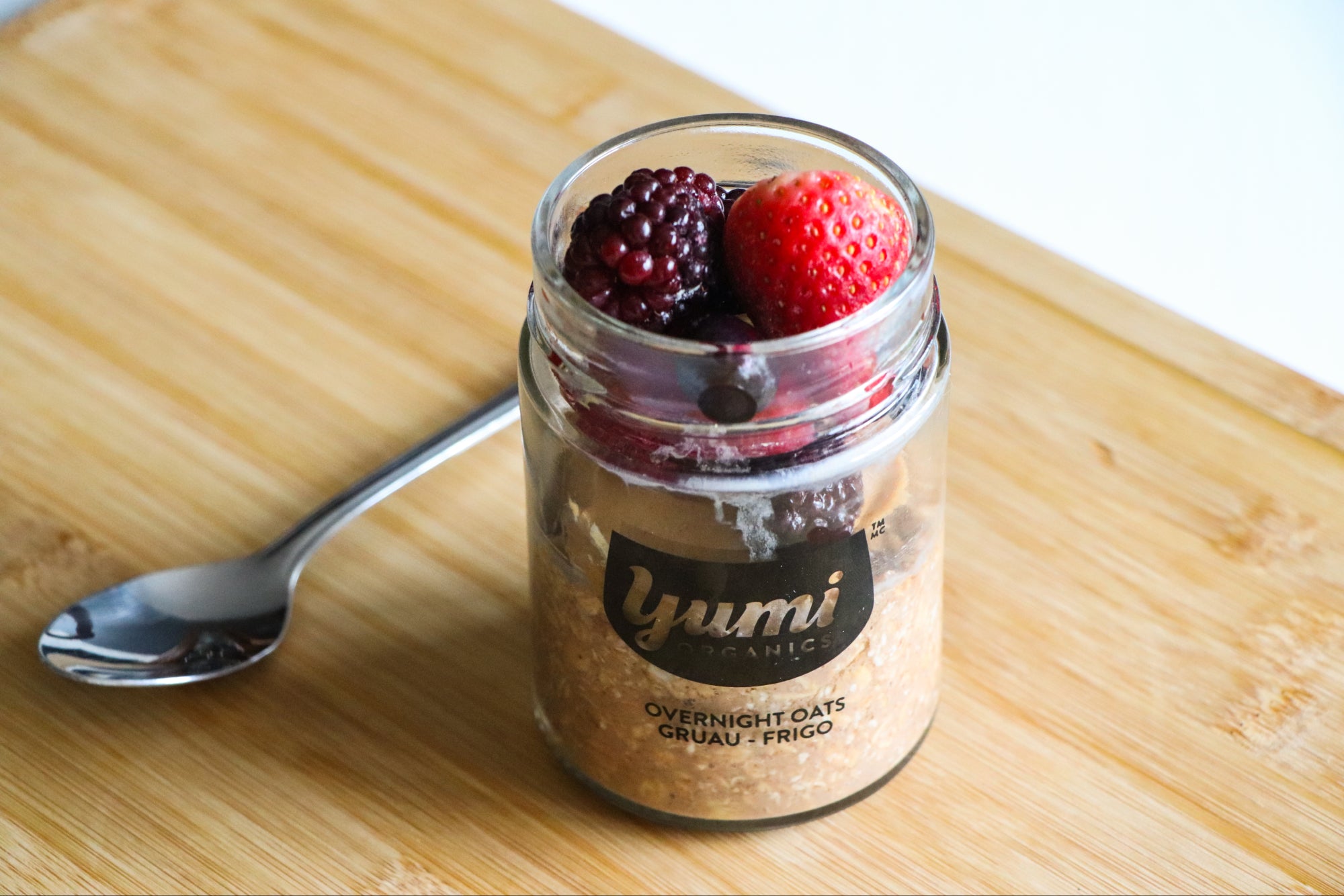 Dark Choco Charger Overnight Oats