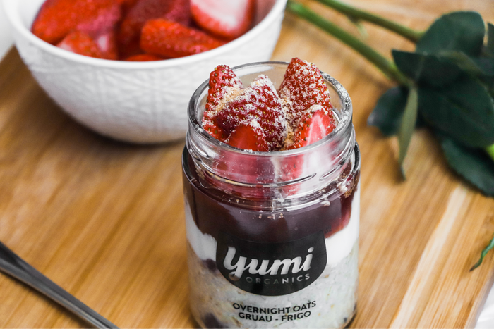 Strawberry Cheesecake Overnight Oats